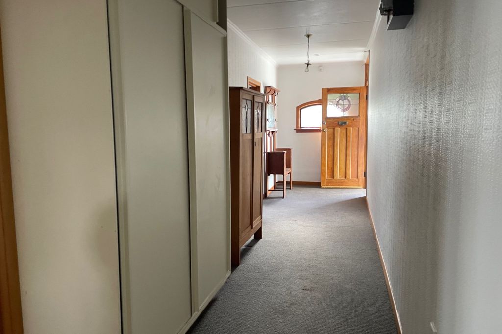 Three Bedroom Saint Kilda 3