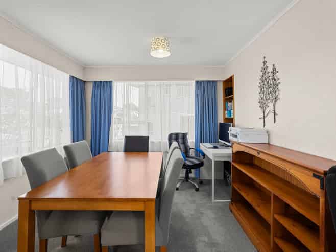 6 Culzean Grove, Bell Block