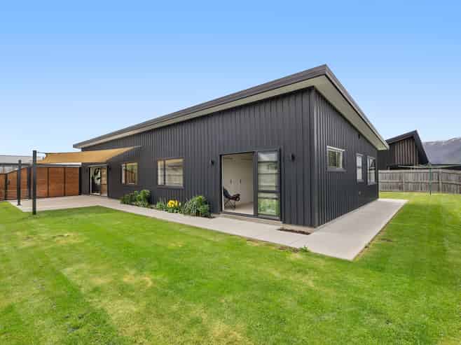 50 Little Maude Drive, Lake Hawea