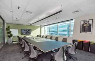 898M² OF L2 OFFICE IN THE MILLENNIUM CENTRE
