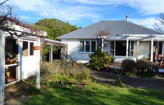 31 Weka Street, The Wood
