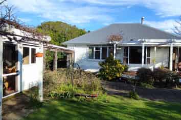 31 Weka Street, The Wood