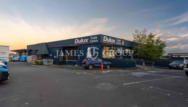348 New North Road, Kingsland