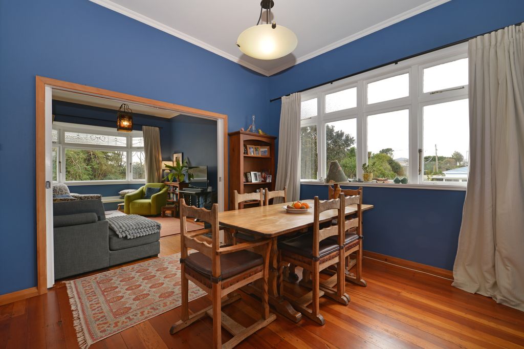Charming Family home - furnished 1