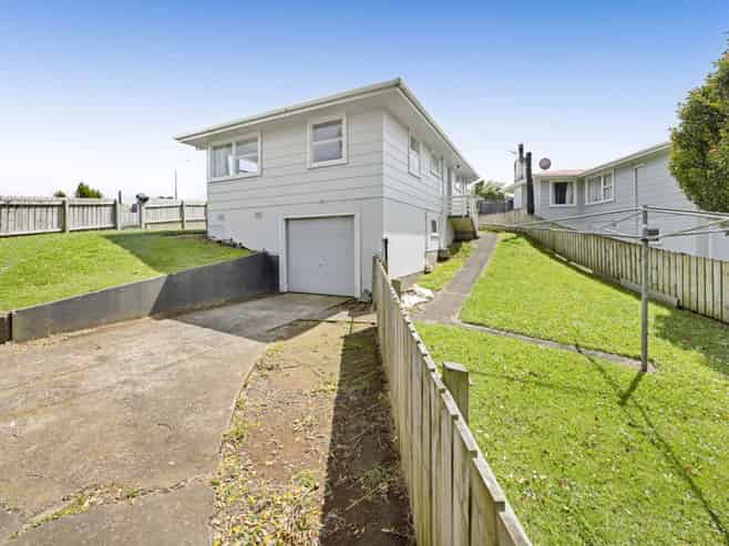 49 Belair Avenue, Blagdon