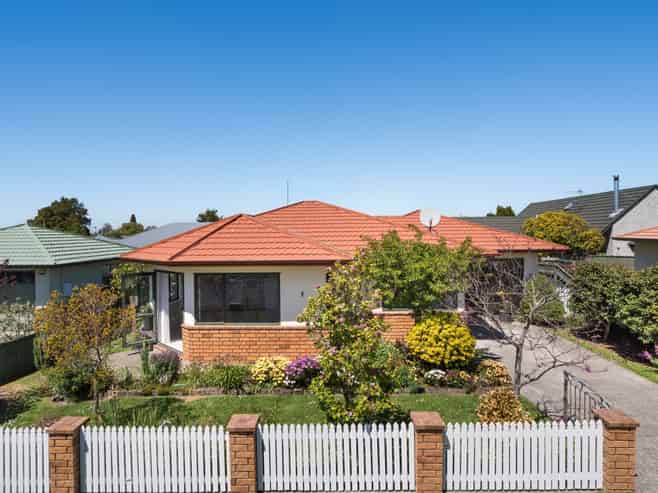 7 Saint Johns Close (off West Street), Feilding