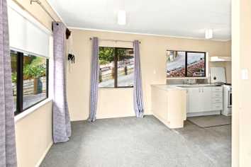 34 Raumati Crescent, Onerahi