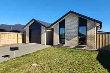 10 Kotua Street, Ravenswood