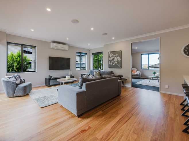 30 Beach Road, Mellons Bay
