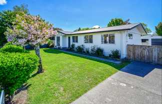 6 Kingsley Place, Flaxmere