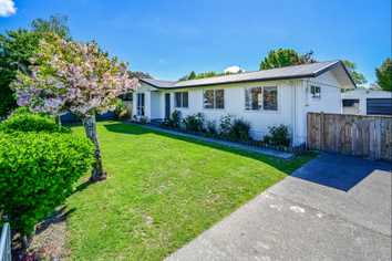 6 Kingsley Place, Flaxmere