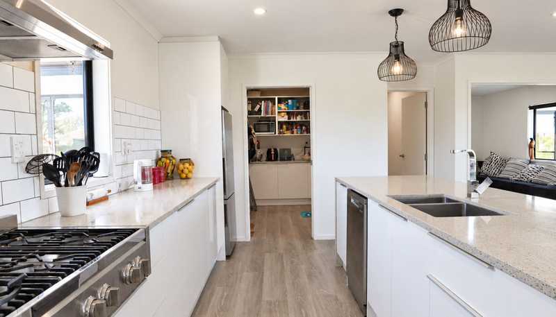 380 Churchill East Road, RANGIRIRI