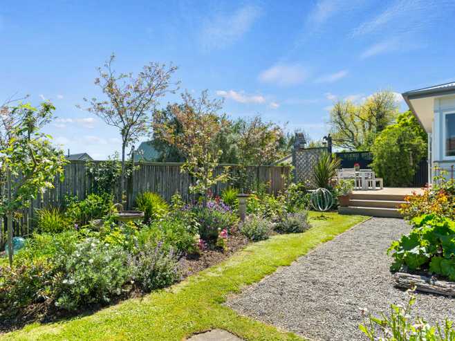 7a Esther Street, Martinborough