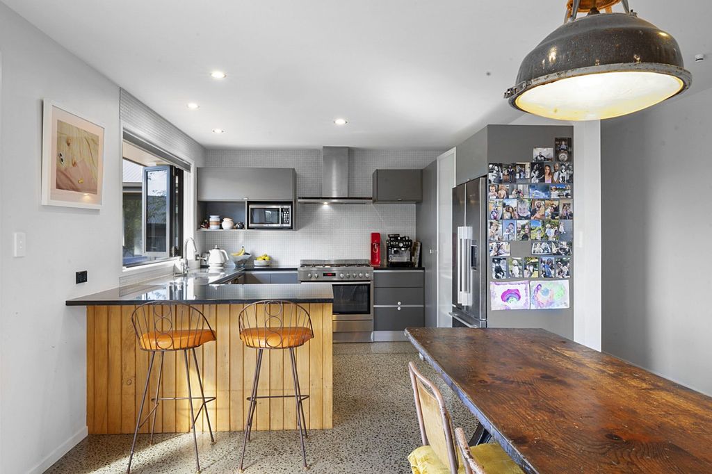 Lepperton - 4 Bedrooms 4