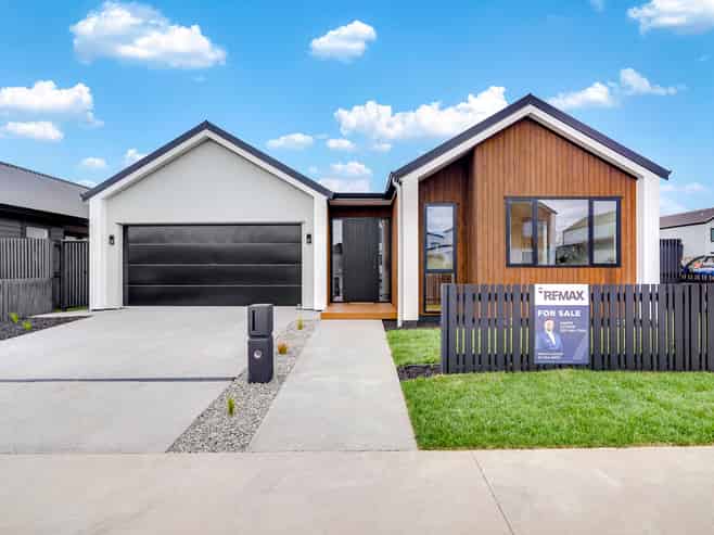 23 Halley Drive, Chartwell