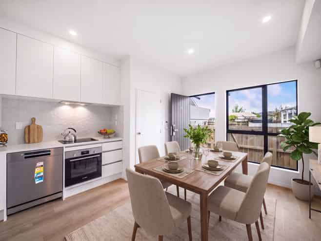 63 Gloria Avenue, Te Atatu Peninsula