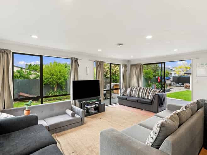 4 Cicada Place, Riccarton