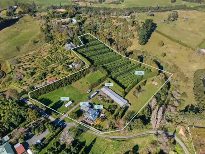 35 Knyvett Road, Aongatete
