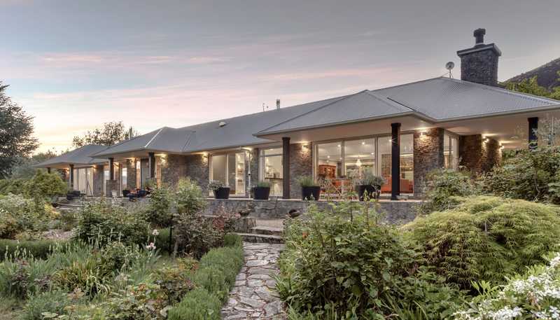 1025 Lake Hawea-Albert Town Road, Lake Hawea