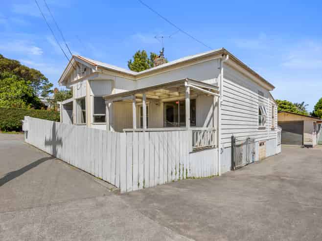 2 Raleigh Street, Mount Eden