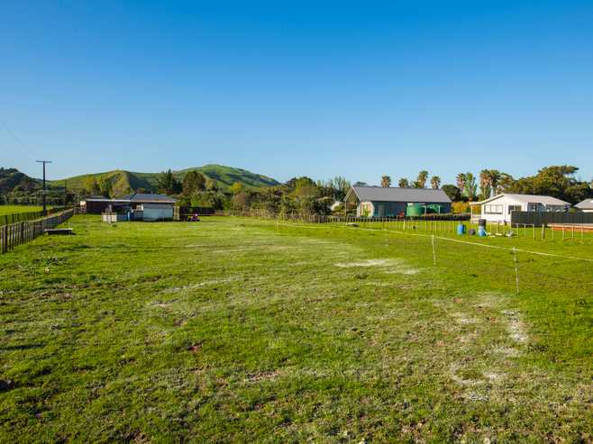 58 Lloyd George Road, Wainui