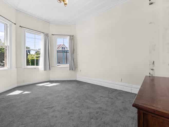 4 Raleigh Street, Mount Eden