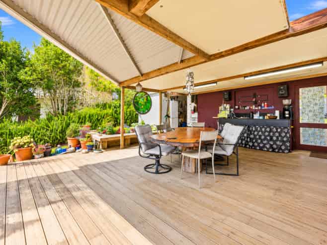 15 Saint James Avenue, Helensville
