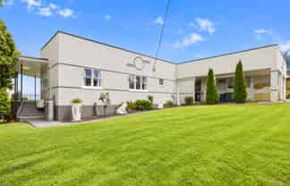 15 Saint James Avenue, Helensville