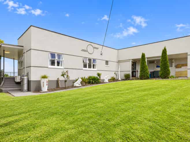 15 Saint James Avenue, Helensville