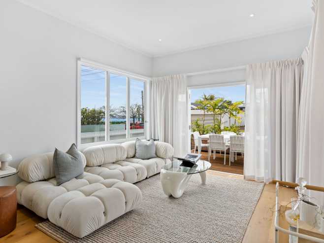 10 Joan Street, Point Chevalier