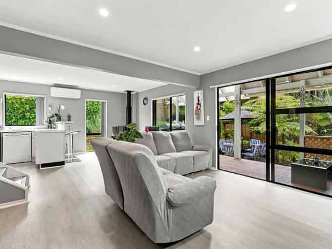 2/117 Monarch Avenue, Hillcrest