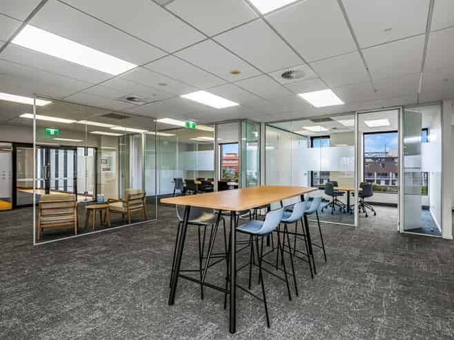  CBRE – Premium Quay Park Offices