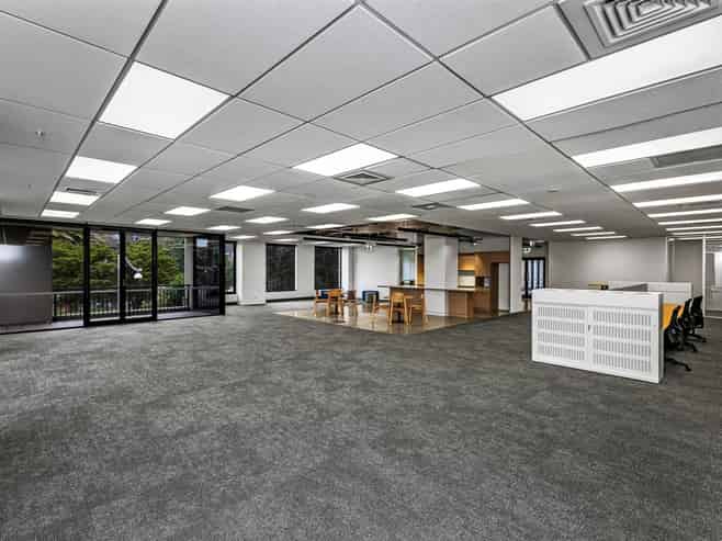  CBRE – Modern Office Close to Britomart
