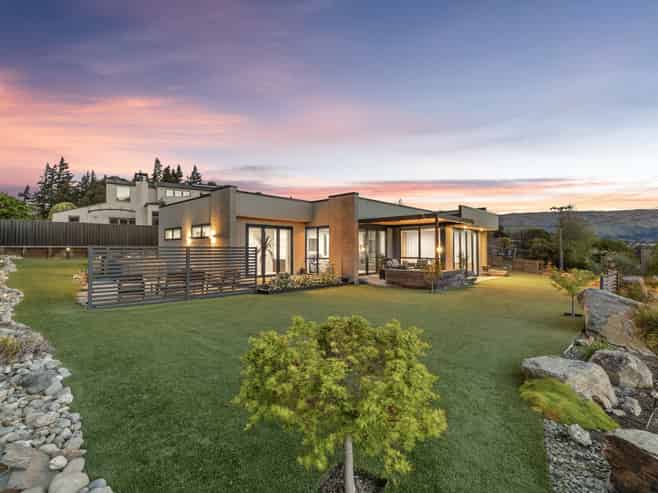 163 Lismore Street, Wanaka