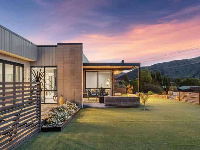 163 Lismore Street, Wanaka
