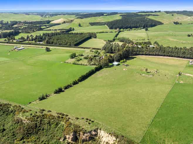 430 Cramptons Bush Road, Amberley