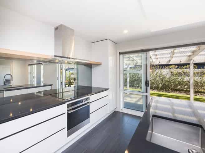 15 Monaco Grove, Fitzherbert