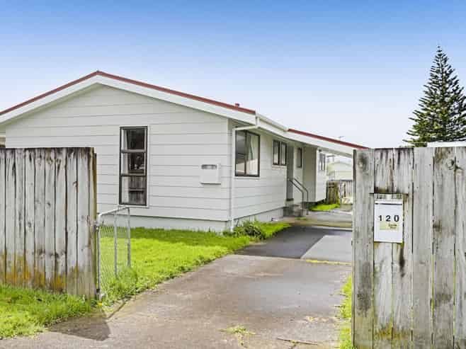 120 Broadway, Waitara