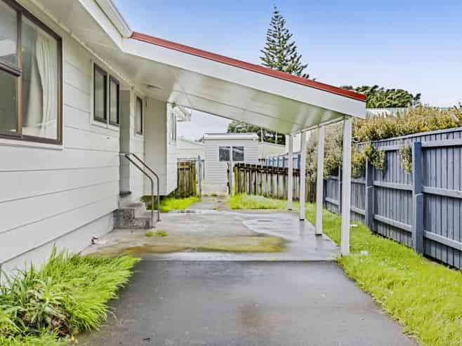 120 Broadway, Waitara
