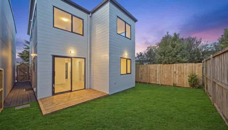 4/19 Scotts Road, Manurewa East