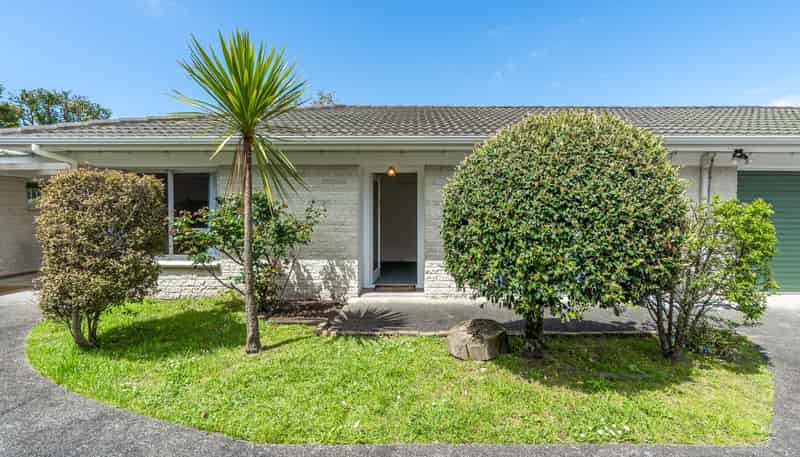 B/191 Centreway Road , Orewa