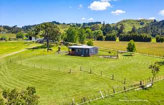 16 Guy Road, Kaipara Flats