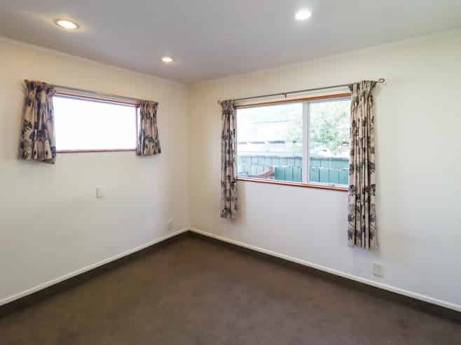 B/78 Naenae Road, Naenae