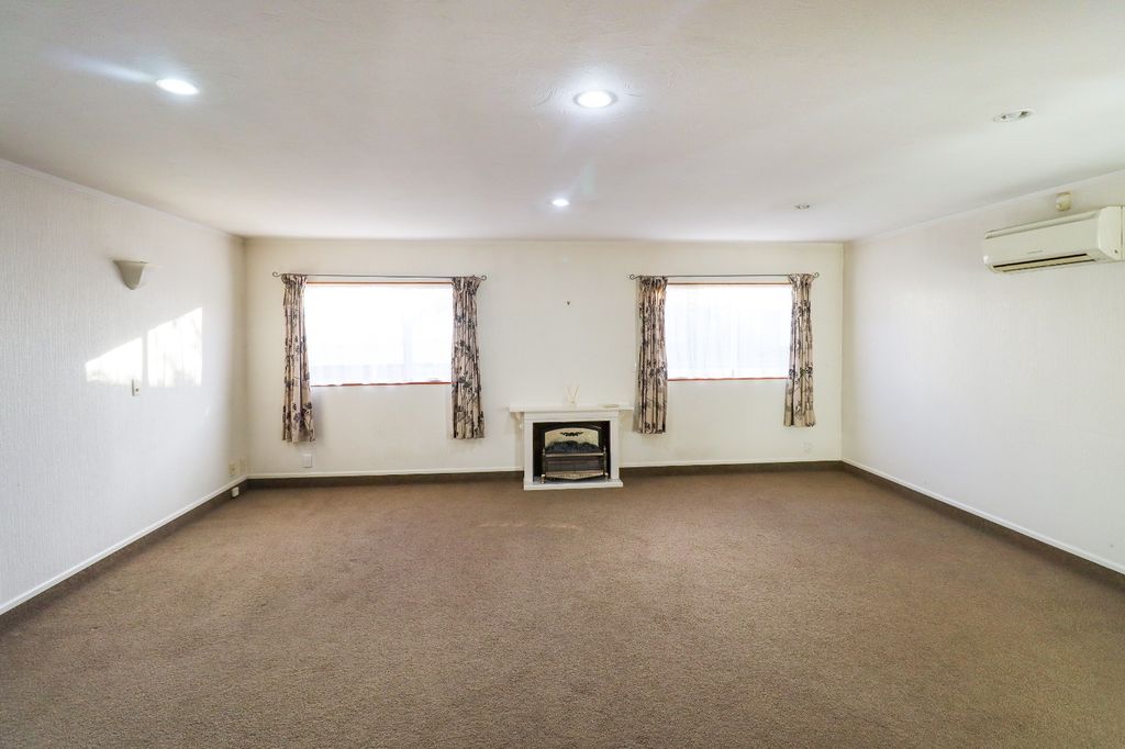 2 Bedroom, Naenae 3