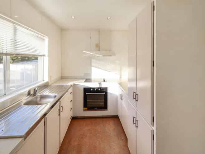 B/78 Naenae Road, Naenae
