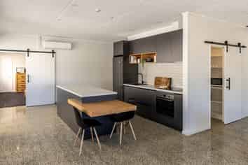 2/9 Moray Place , Dunedin Central