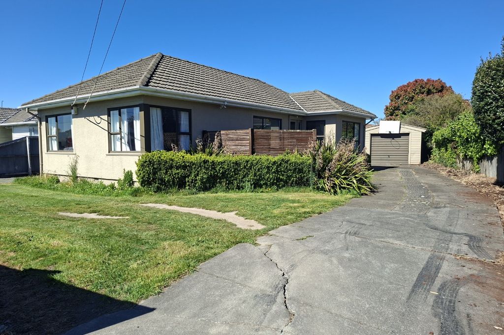 Spacious 3-Bedroom Living in Burnside 1