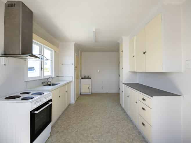 18 Hillary Crescent, Maraenui
