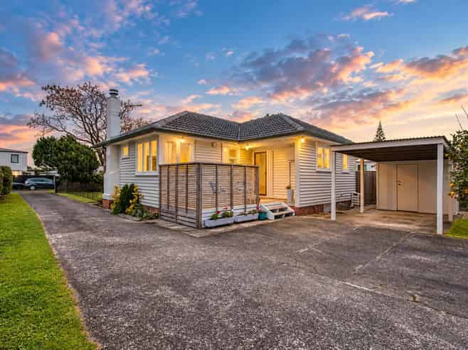 19A Martin Road, Manurewa