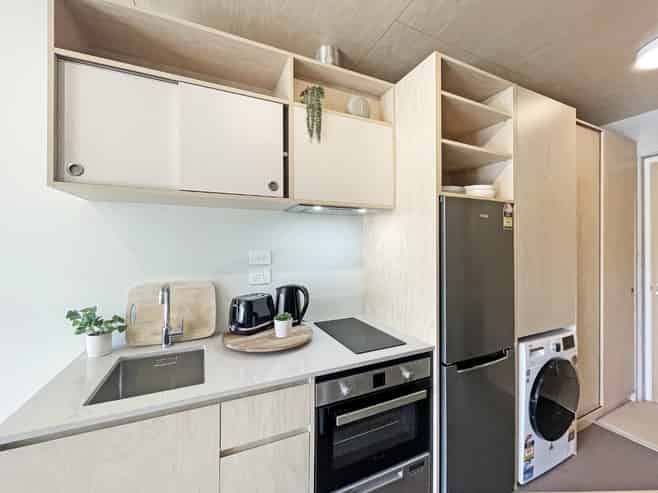 G05/2 Campbell Terrace, Petone